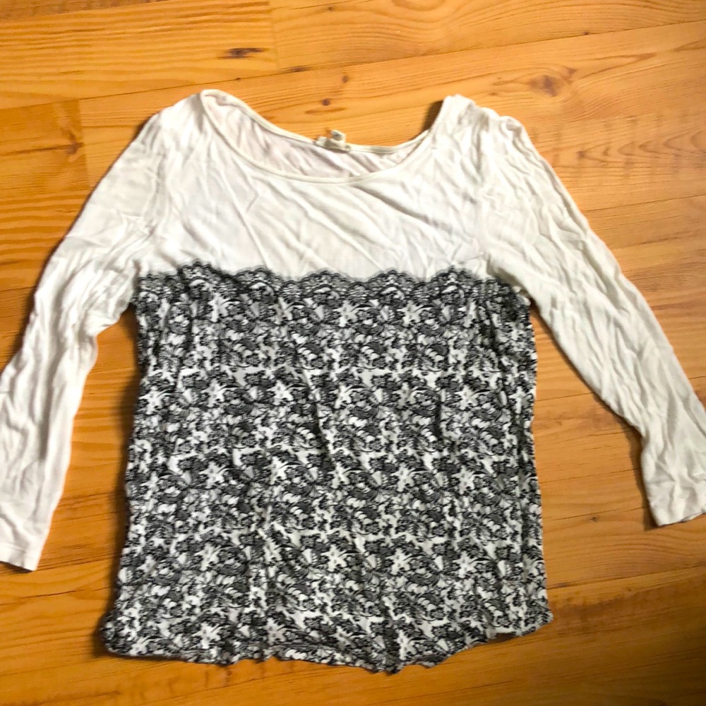 Soft Joie Lace Print Tee